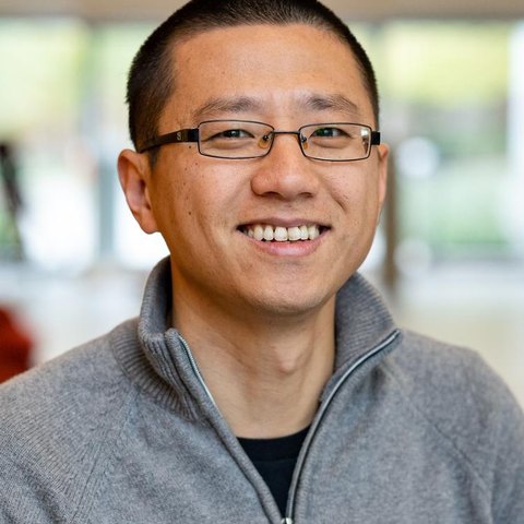 Portrait of Zhihao Zheng